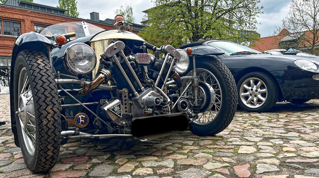 Morgan-Super-Sports-Threewheeler-(1)_DxO.jpg