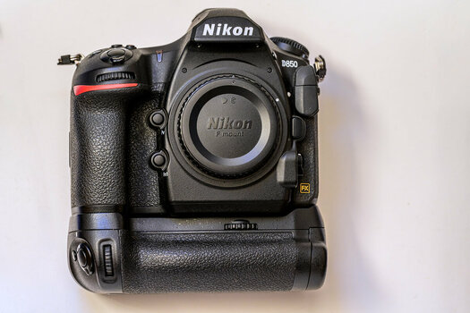 Nikon D 850 "Kit"