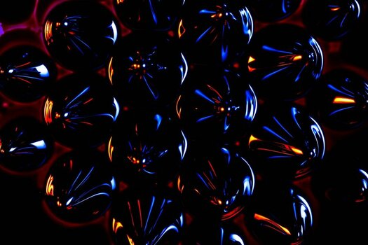 20240401-ferrofluid_024 Kopie.jpg