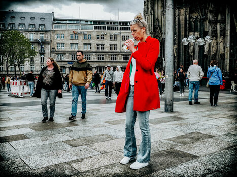 Red-Coat_1200.jpg