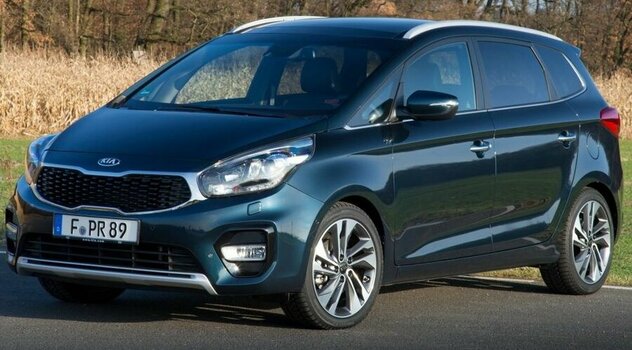 im04660-1-kia-carens[1].jpg