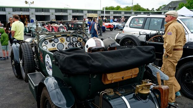 N'Ring-Classic_2024_Bentley_2024_DxO.jpg N'Ring-Classic_2024_Bentley_2024_DxO.jpg