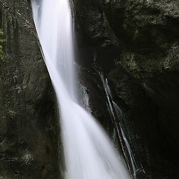 Wasserfall03_NEU.jpg