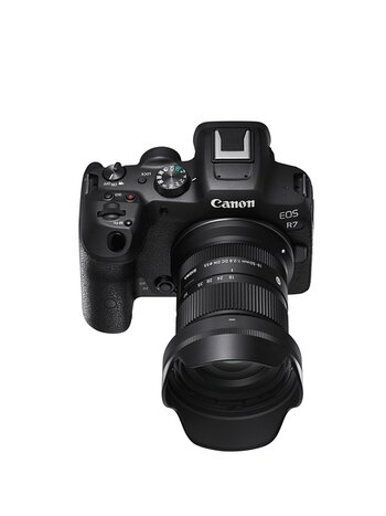 k_013_SIGMA-18-50mm_F2.8_DC_DN_Contemporay_RF-Mount_Canon_EOS_R7.jpg.jpg