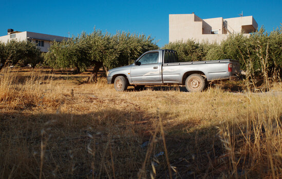Neo Crete Olive Truck