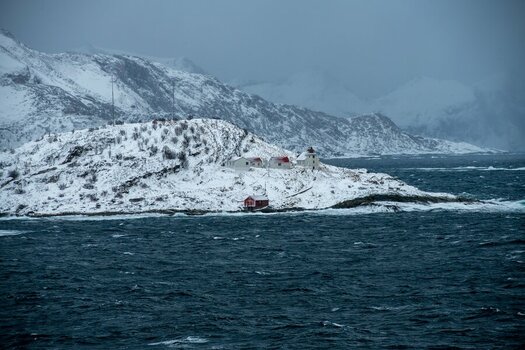 Küste Norwegen Tromsö.jpg
