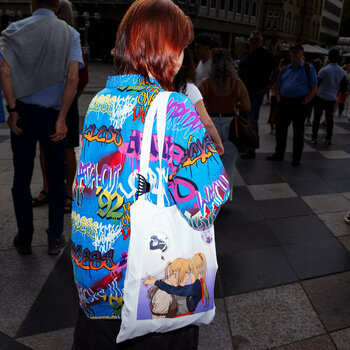 Graffitti-Shirt_8030.jpg