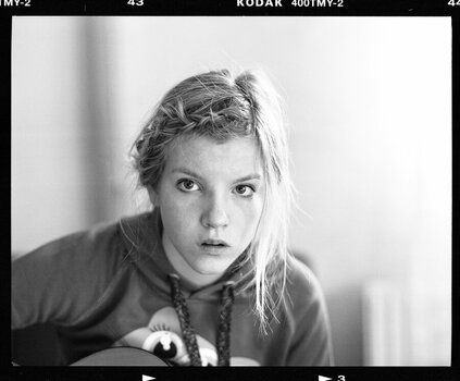 20121111 mkl2 Julia Neg3++sz.jpg
