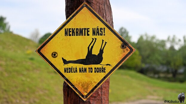 s230520_1718_DvurKralove_Zoo_Schild_7587.jpg