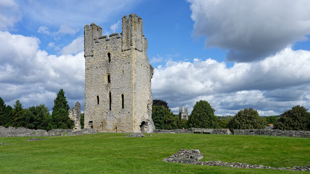 Helmsley Castle (2)_2024_DxO.jpg