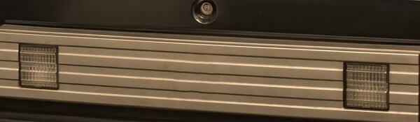 ar-516-01.jpg