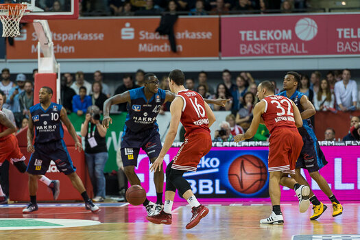 D60_1040_fcb-basketball.jpg