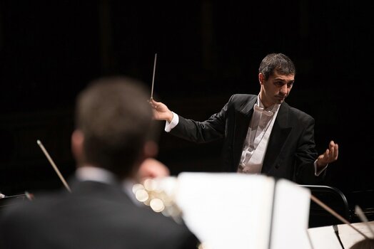 k_conductor-5157153_1280.jpg