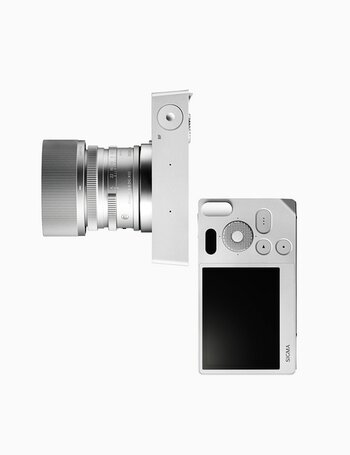 k_028_SIGMA_BF und Objektiv_silver.jpg