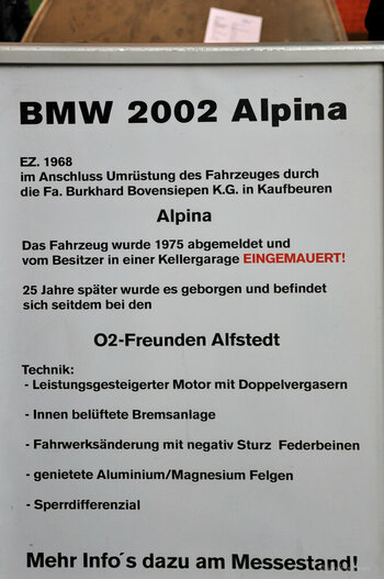 01-084.jpg 01-084.jpg