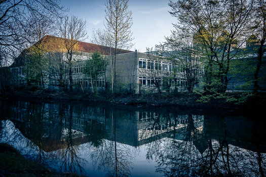 BE060425-86.jpg