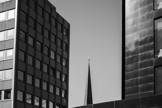 DO050425-16.jpg