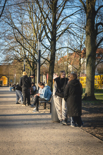 BE060425-34.jpg