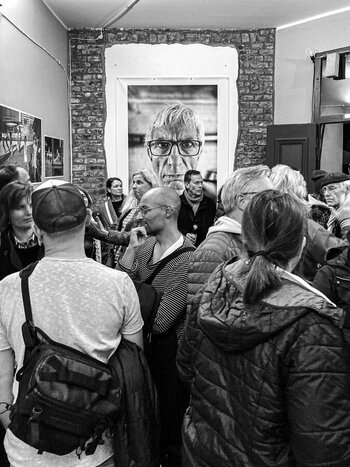 IMG_3917bw_1200.jpg