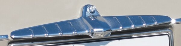 ar-554-04.jpg