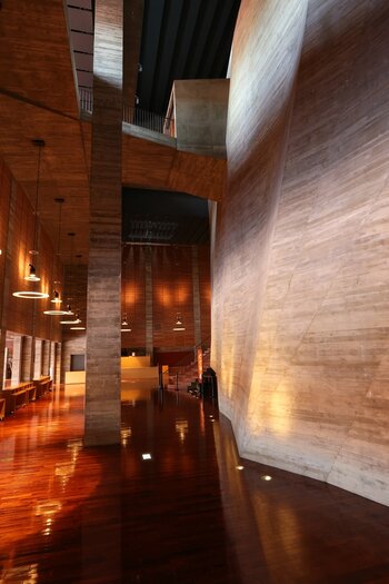 k_050_SIGMA_12mm_F1.4_DC_C_RF Mount_ImpressionPhoto_Yuri Nanasaki.jpg