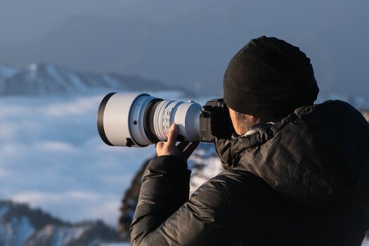 k_073_SIGMA_200mm_F2_DG_OS_S_E-mount_In-Use_Yang Sutie.jpg