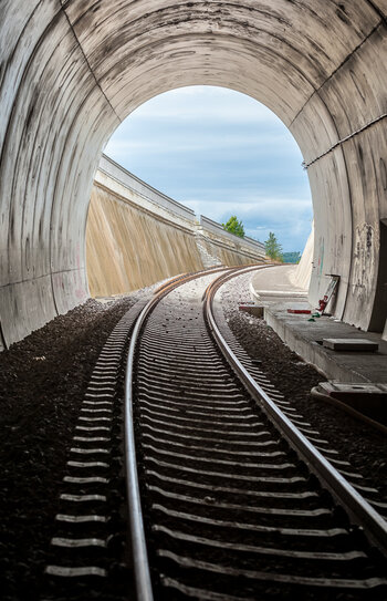 _7046850-HDR-2.jpg