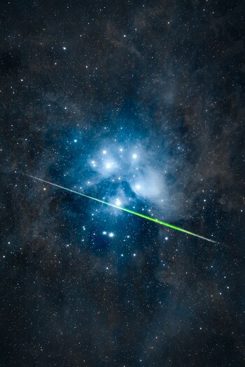 k_The Meteor and the Star Cluster by photographers Yousif Alqasimi and Essa Al Jasmi.jpg