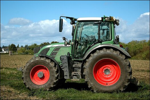 comp_Fendt.jpg