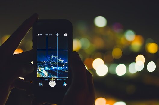 smartphone_nacht.jpg