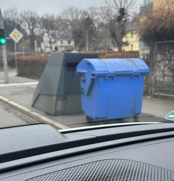 tonne.jpg