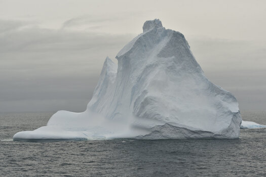 Semi_26_Iceberg1_D754821.JPG