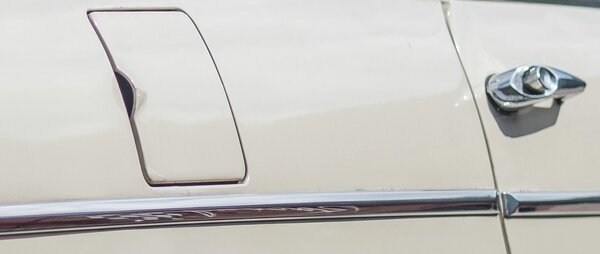ar-605-02.jpg