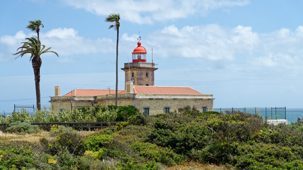 Ponta-da-Piedade-Lighthouse-(1)_2026_DxO.jpg