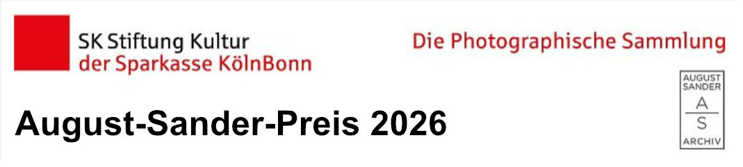 Offizielles Logo-Banner der SK Stiftung Kultur der Sparkasse Köln-Bonn und der Photographischen Sammlung zur Verleihung des August-Sander-Preises 2026.