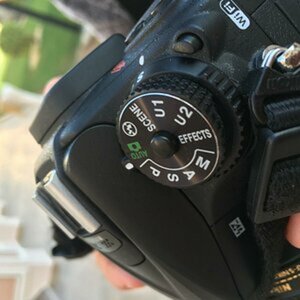 D7200