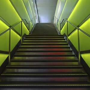 Treppe am HB Zürich