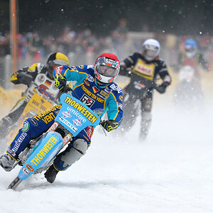 20090106 153815 03Steingaden Eissp