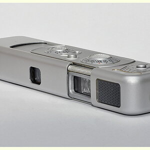 Minox B offen