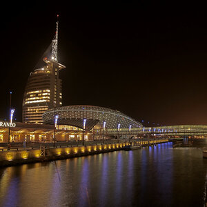 Glasbrücke zu den Havenwelten Bremerhaven