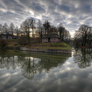 comp hdr Kurpark Herbst 2 023 4 5 6 7 8 tonemapped
