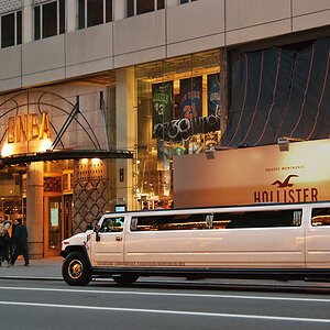 2101101 2776a NBA LongCar  NYC