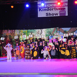 Kinderturn-Show (Affen-stark und Löwen-schlau)