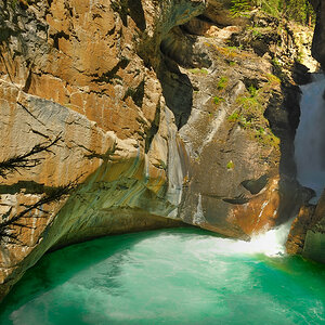 DSC4885 7 tonemapped NF-F
Johnston Canyon
Banff NP