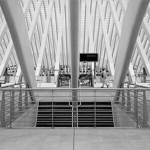 cR Guillemins 2 O0086