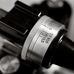 Leica II 12 2010 2