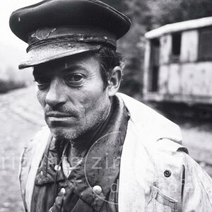 Ausstellung
Rumäniens letzte Waldbahn
Künstler: Gerhard Richter
Termin: 20.08.2011 – 08.01.2012
Ort: Kabinett Hotel Vier Jahreszeiten

Seit 1989 fährt