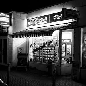 Kiosk 7