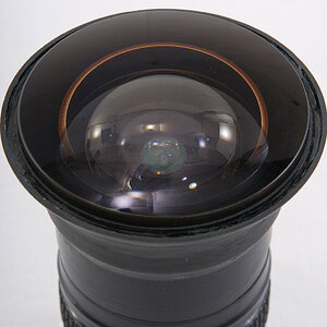 Die neue Frontlinse, eingesetzt in mein selbstgestricktes Fisheye.