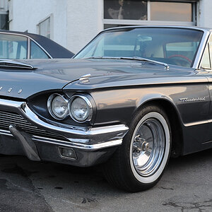 64' Ford Thunderbird